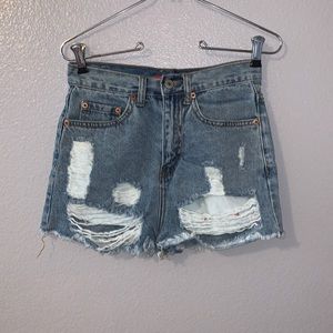 Caffeine blue distressed high rise short shorts